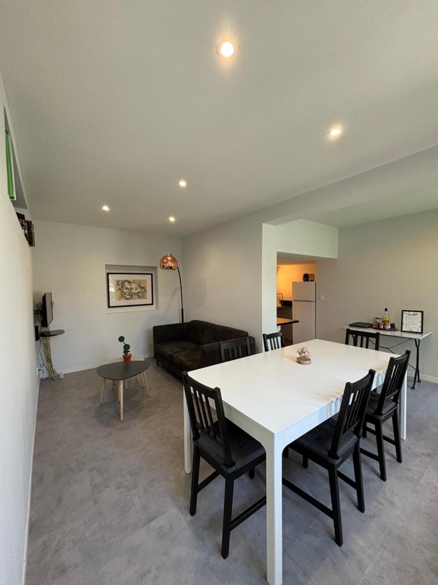 Chez Oma I 1 Appartement Independant Opi I 3 Chambres Privatives Avec Salle D Eau Et Salon Commun Cuisine Commune Wc Commun Patio Commun Avignon Exterior photo